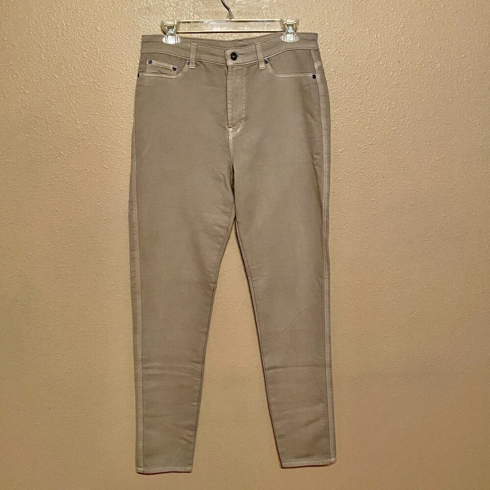 DG2 Diane Gilman Women's Size (8T) Grey Tapered Leg Stretch Jeans 5 Pockets